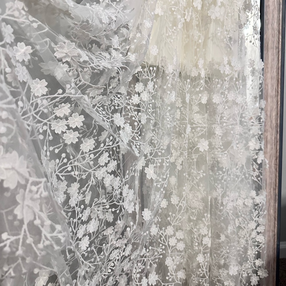 Altar'd State Evangeline floral maxi dress ivory size XS - Picture 4 of 16
